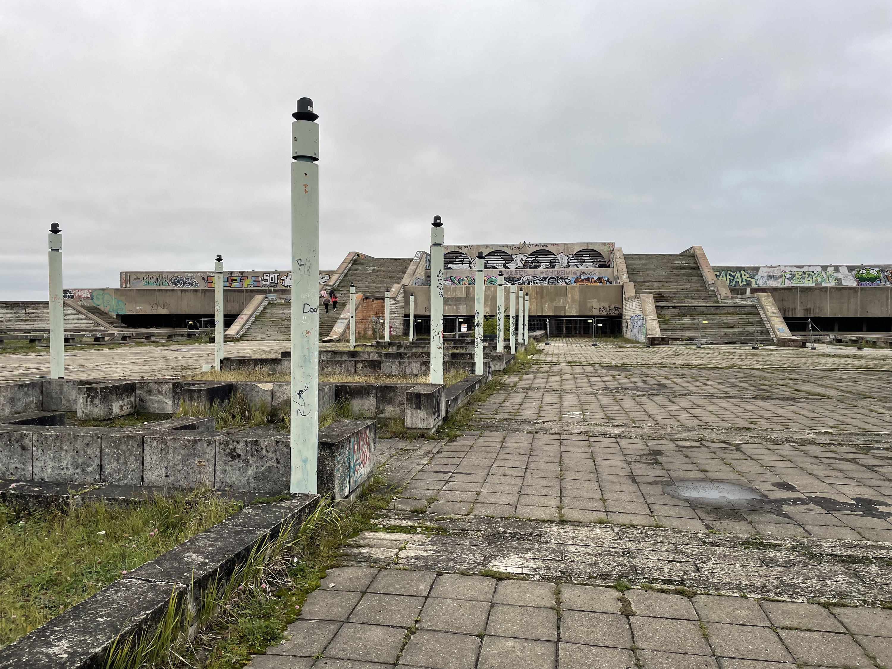 Linnahall war zur besetzten Sowjetzeit eine Veranstalltungshalle, meine zu den Olympischen Spielen gebaut