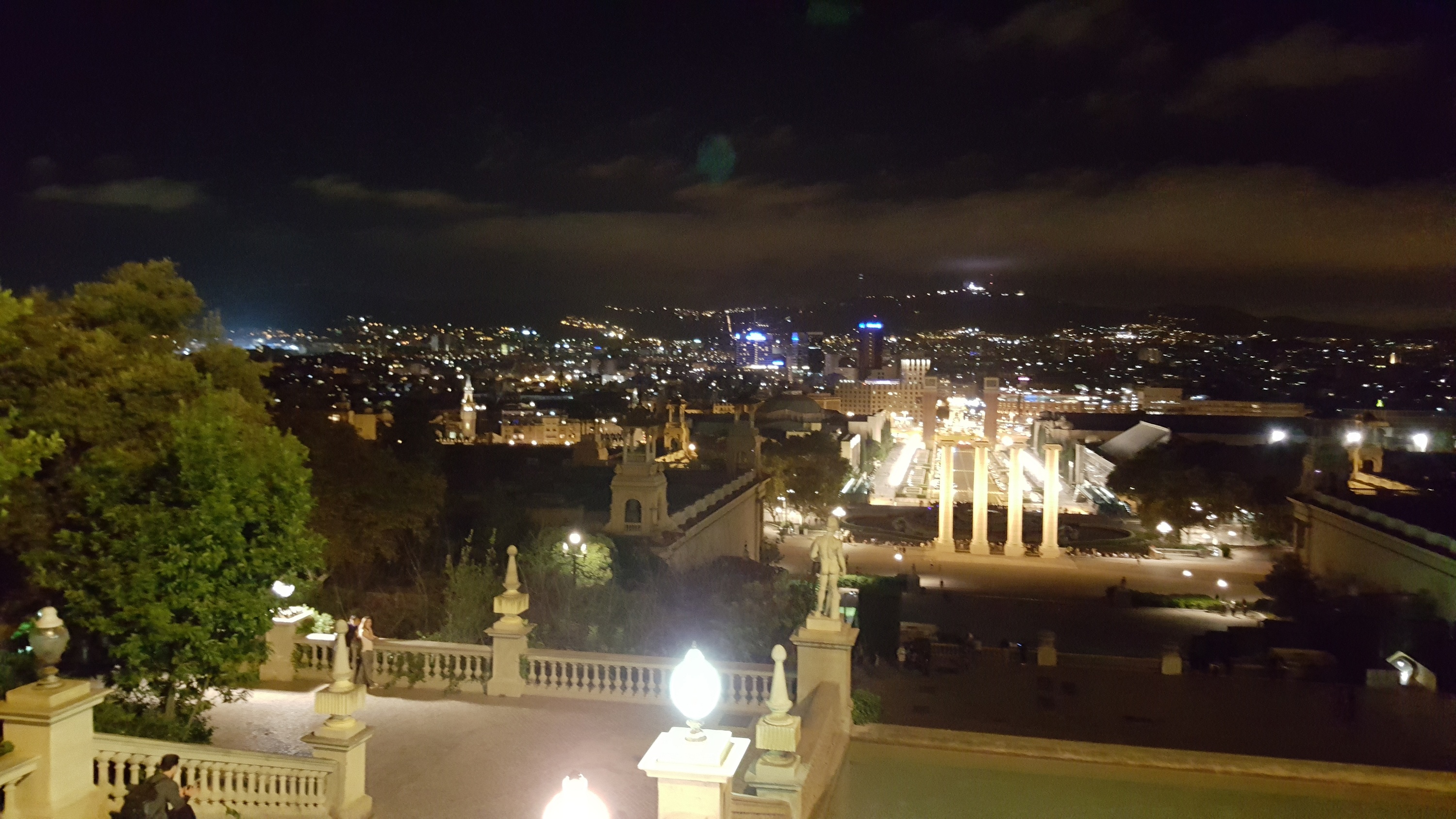 Barcelona   bei Nacht September 2017