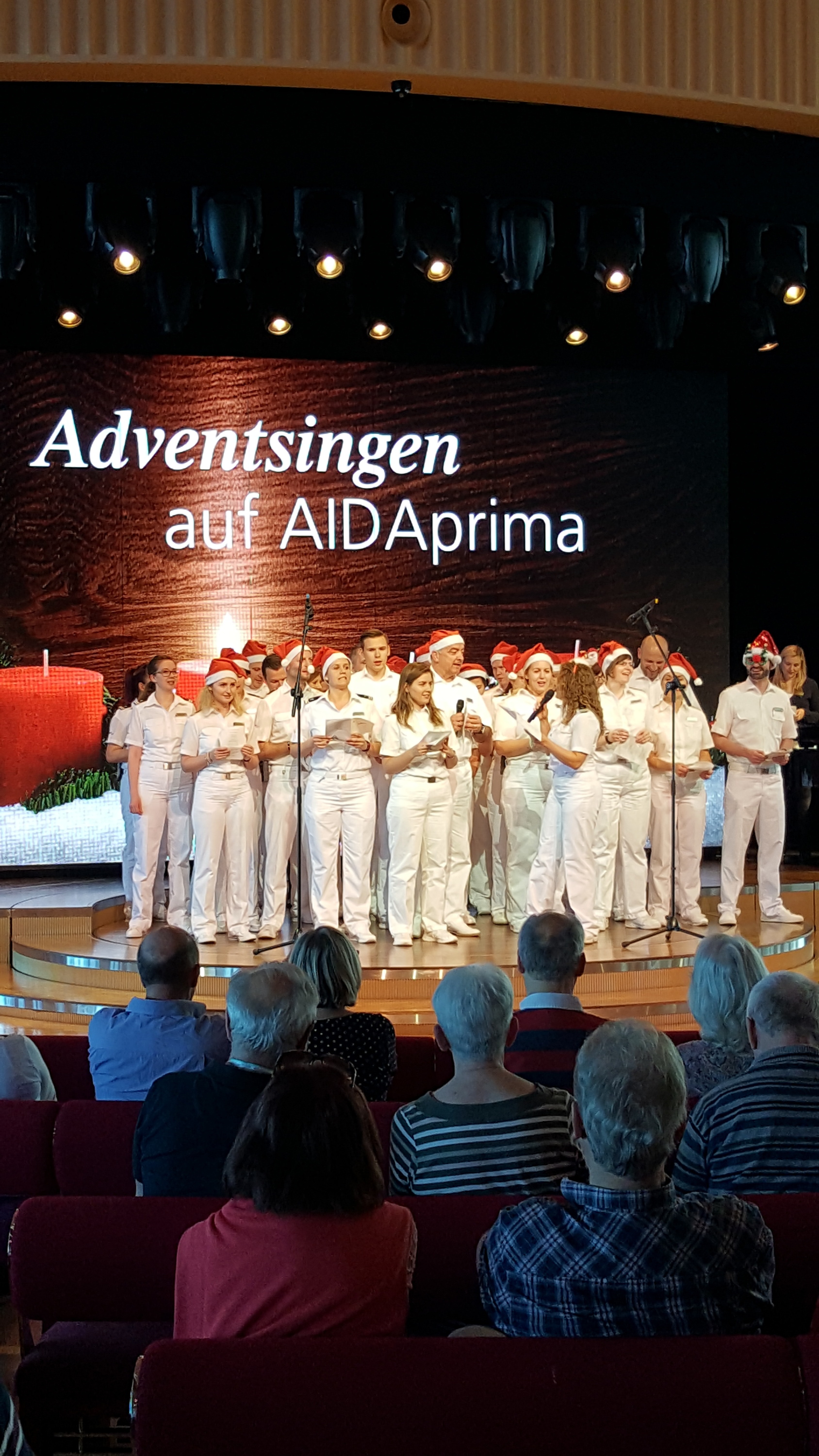 Singen zum 1. Advent mit Adventsmarkt auf der Prima