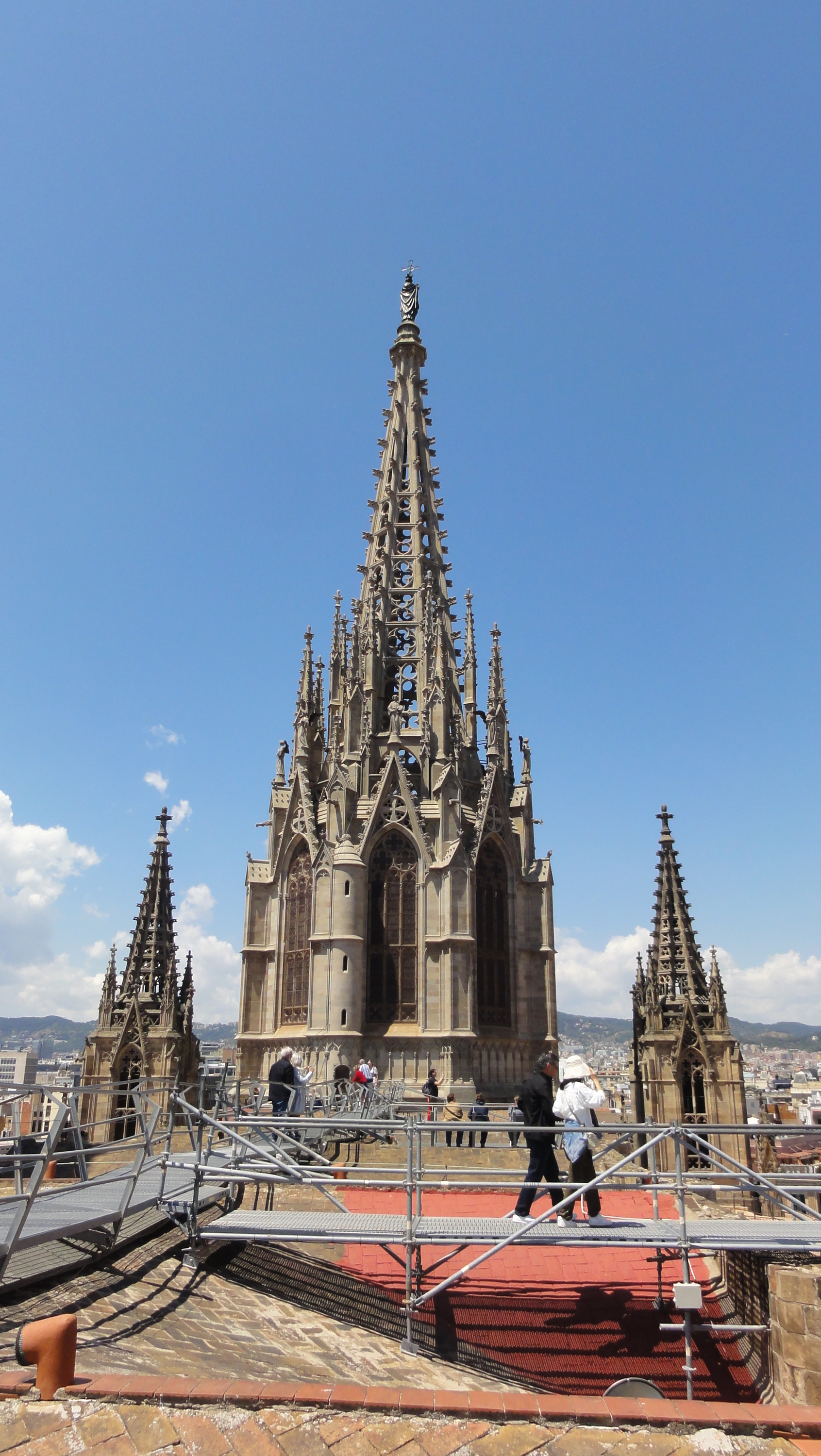 Barcelona. Auf dem Dach der Kathedrale