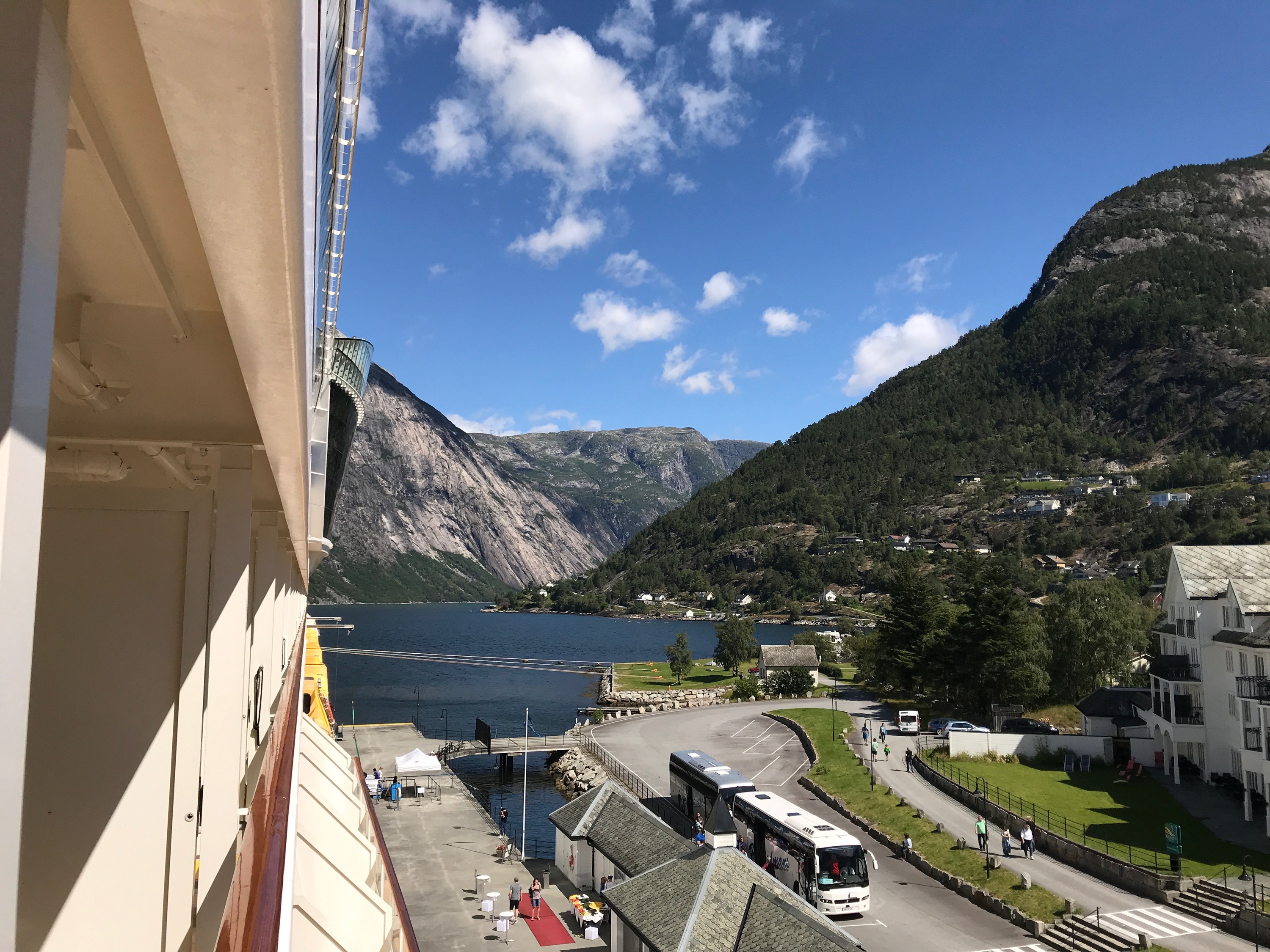 AIDAsol in Eidfjord