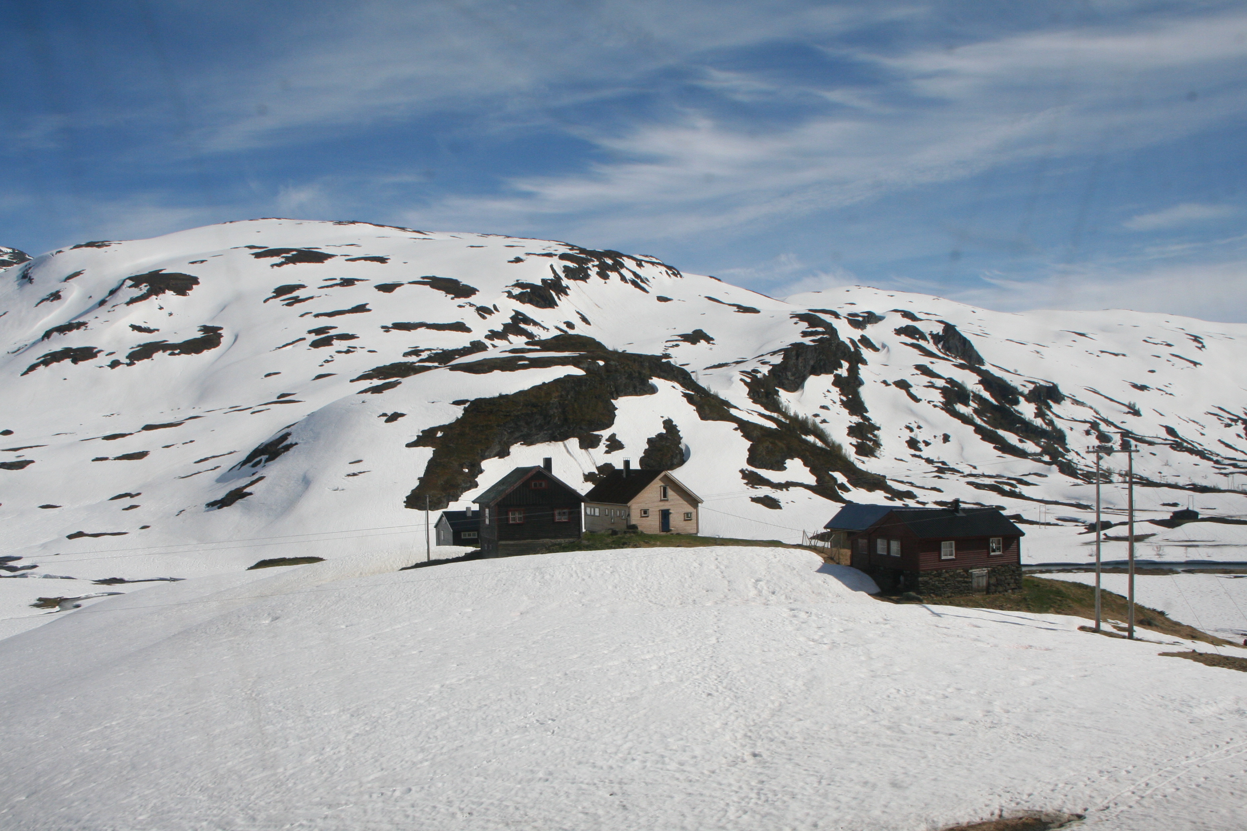 Schnee im Juni an der Flambahn