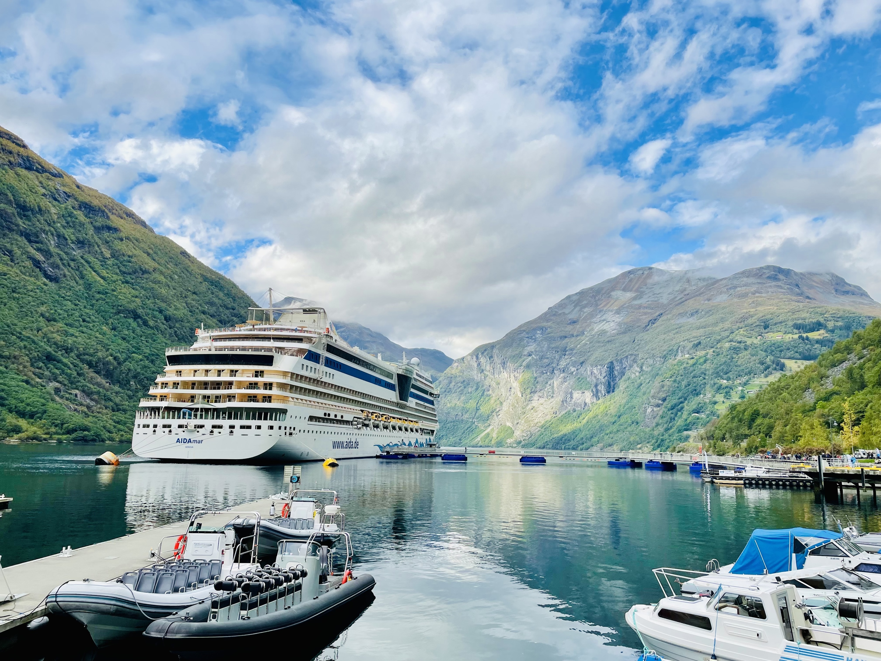 AIDAmar in Geiranger