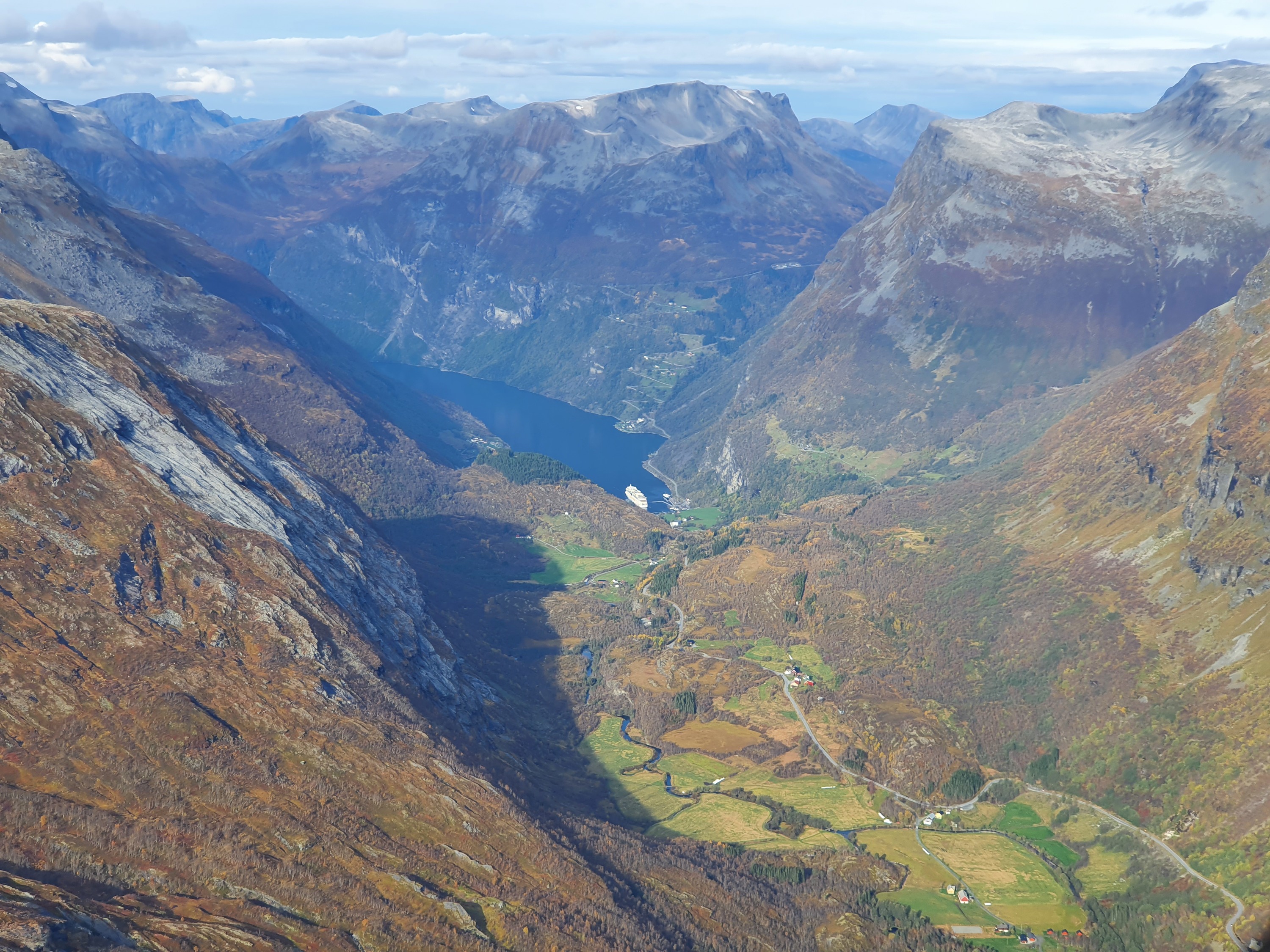 Blick vom Dalsnibba am 06.10.21