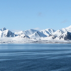 Isfjorden, Auslaufen Spitzbergen mit Aidaaura