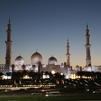 Scheich-Zayid-Moschee, absoluter Augenschmaus bei Nacht
