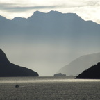 abendliche Fahrt durch das Fjordland in Neuseeland