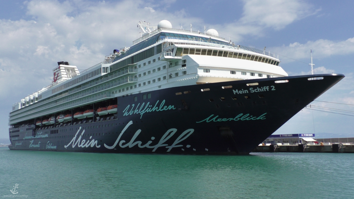 Wasserurlaub Mein Schiff 2 Herz Im August 2018 In